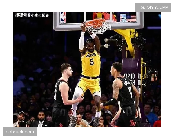 安东尼·戴维斯内线单打效率提升拉开湖人攻防差距